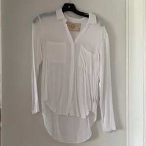 Bella Dahl white shirt